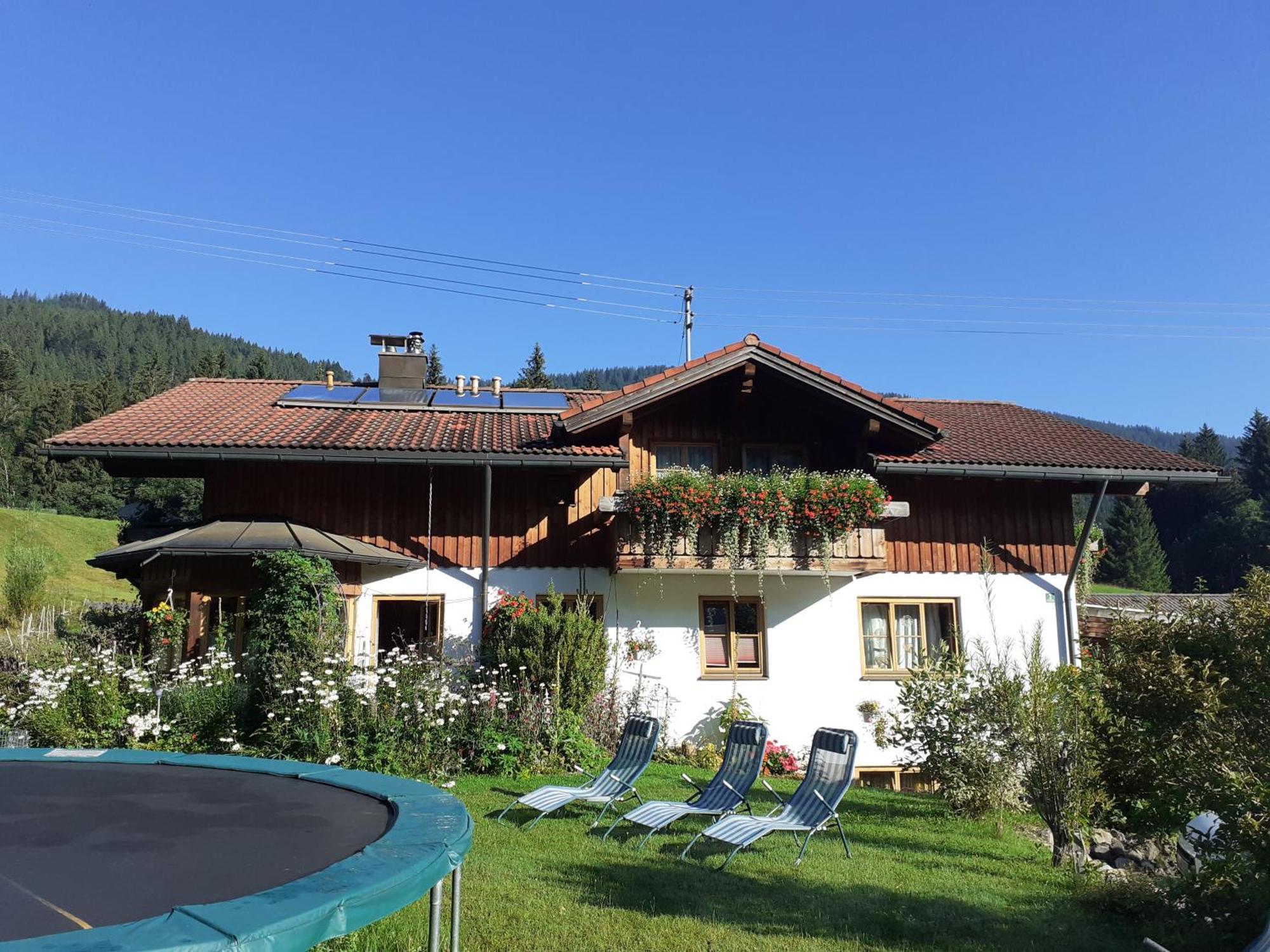 Haus Auerhahn Appartement Bad Hindelang Buitenkant foto