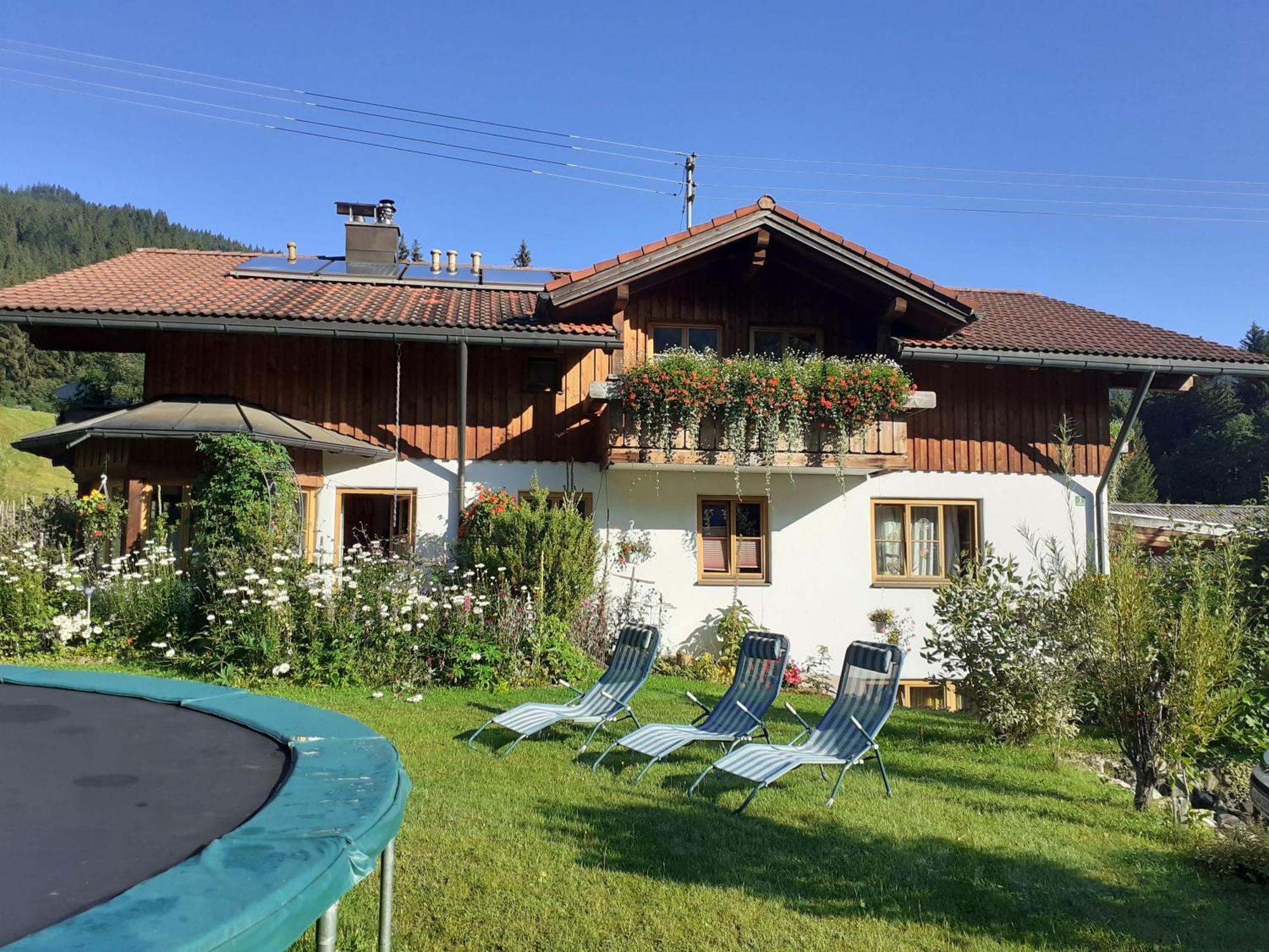 Haus Auerhahn Appartement Bad Hindelang Buitenkant foto